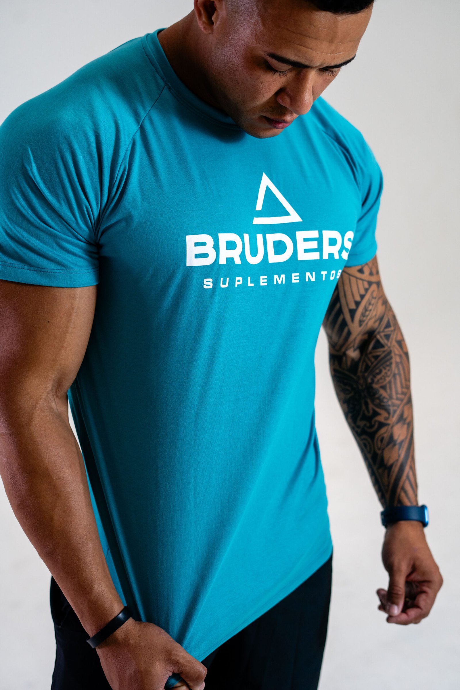 Camiseta Masculina Padrão Triângulo Meia Malha - Bruders - Imagem 8